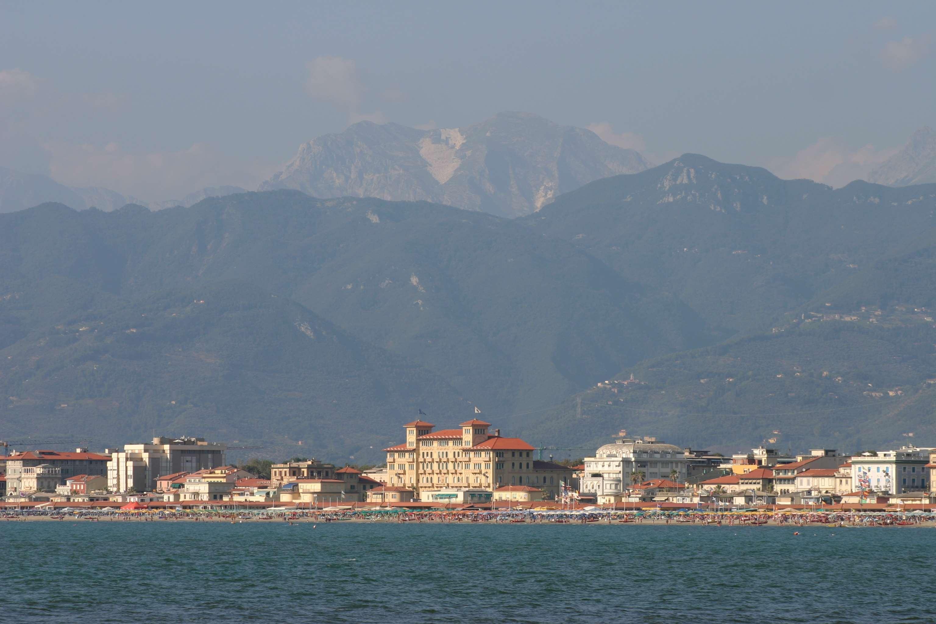 Grand Royal Hotel 4*