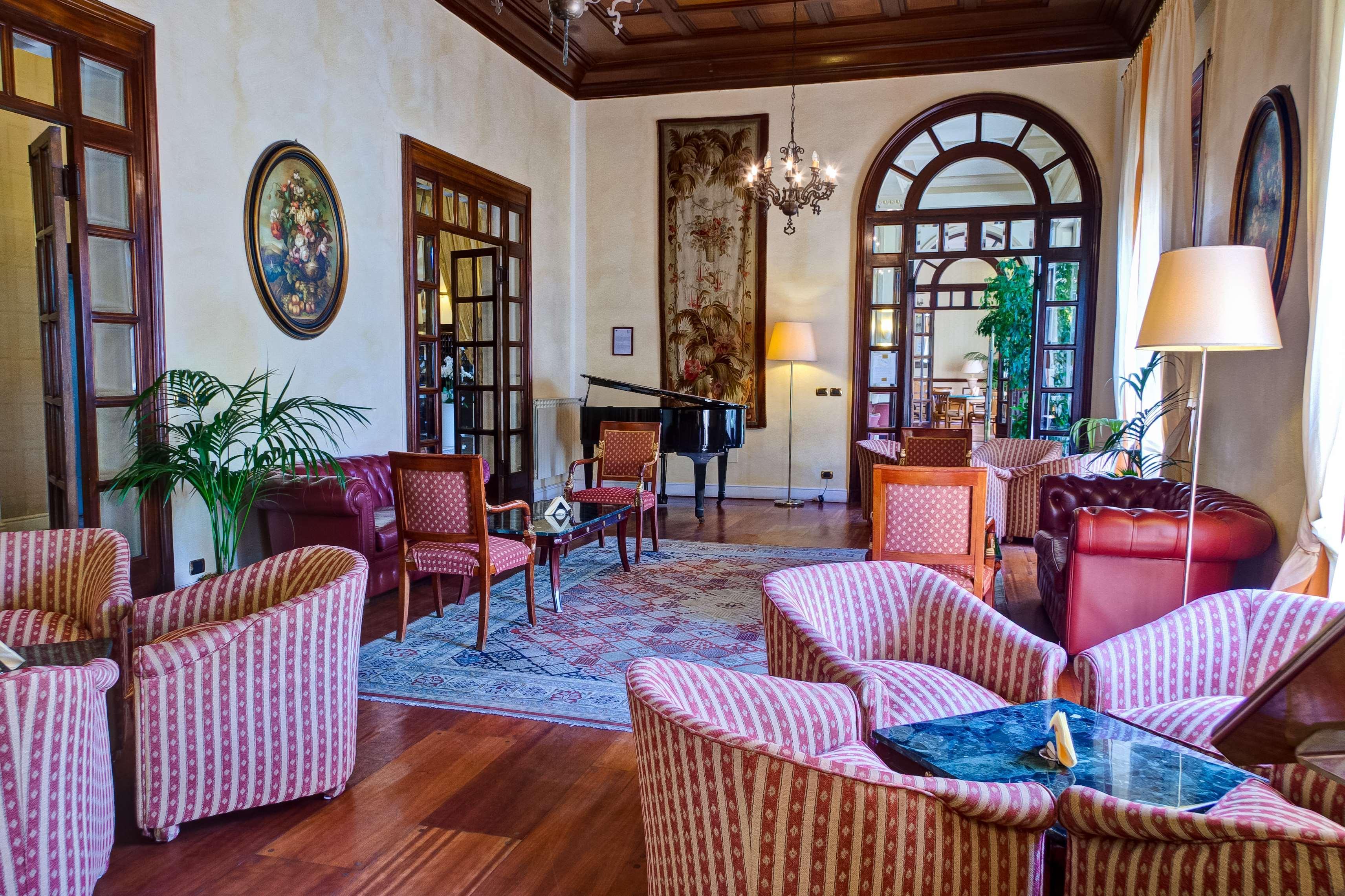Grand Royal 4* Viareggio