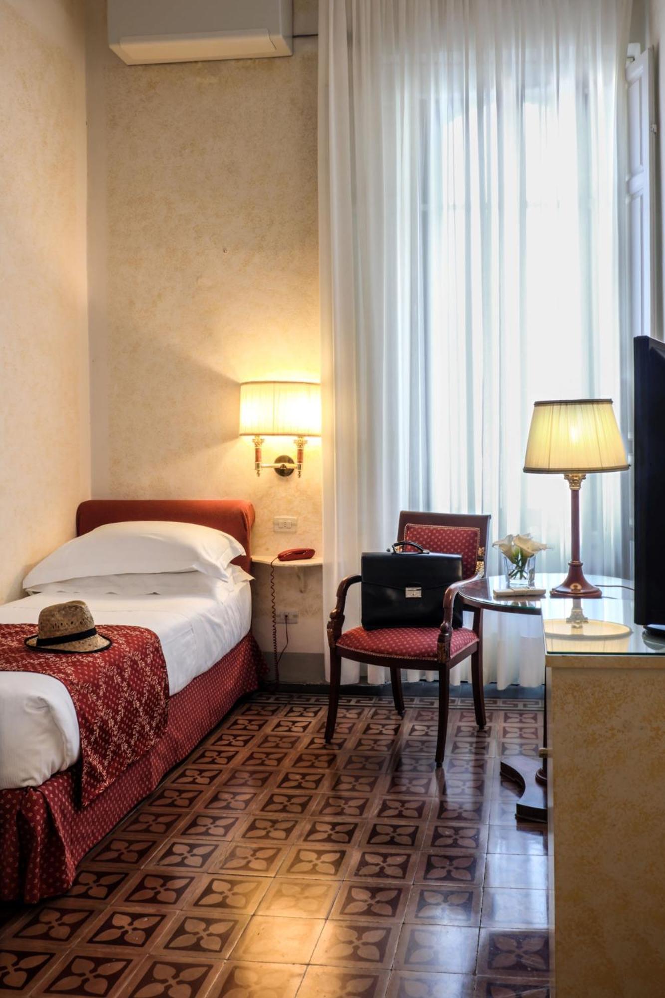 Grand Royal 4* Viareggio