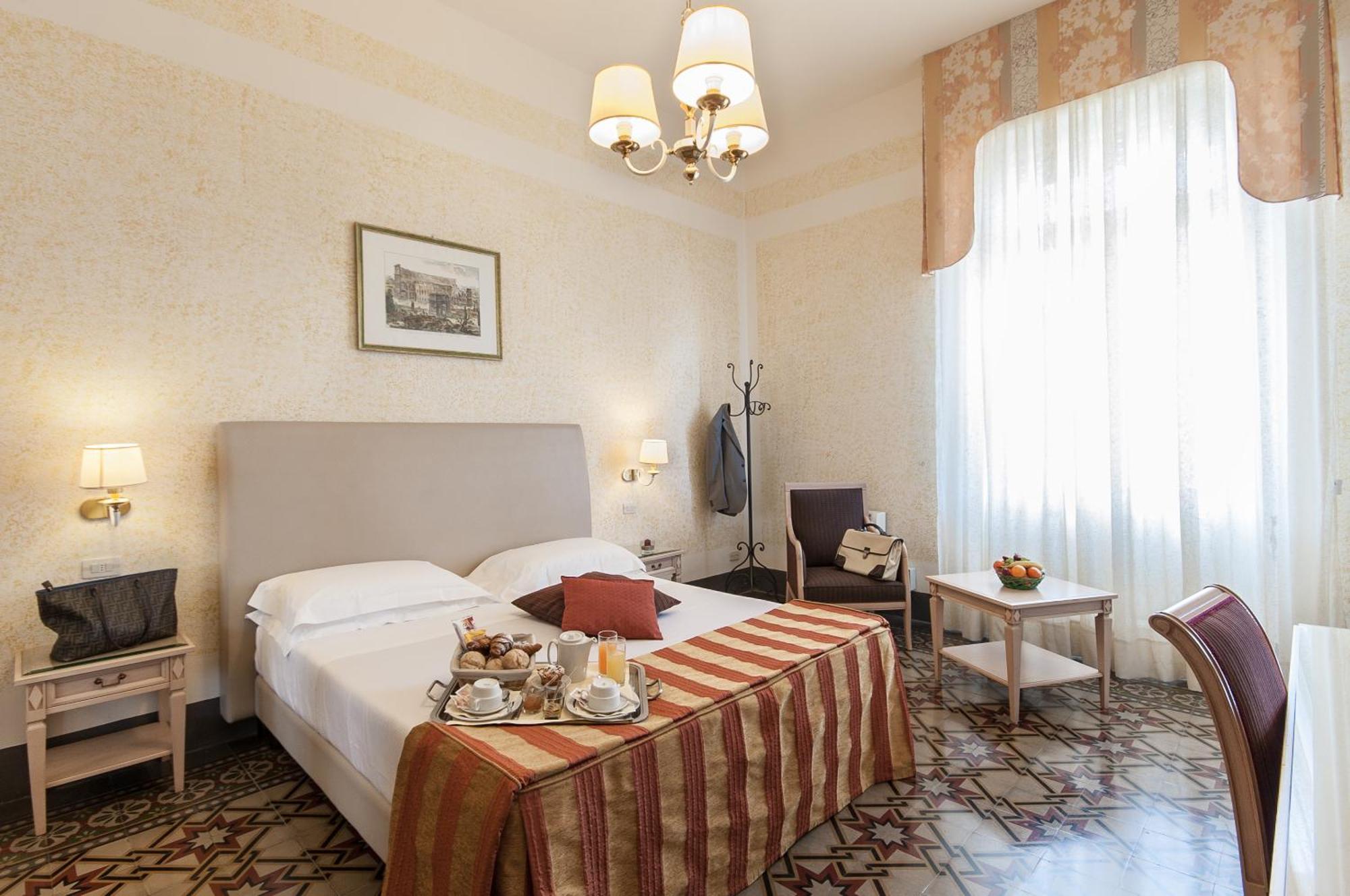 Hotel Grand Royal