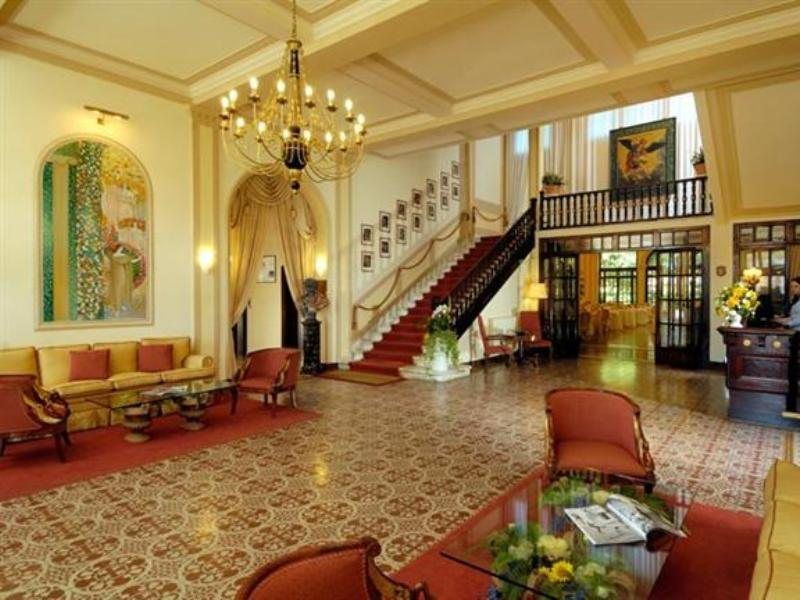 Grand Royal
