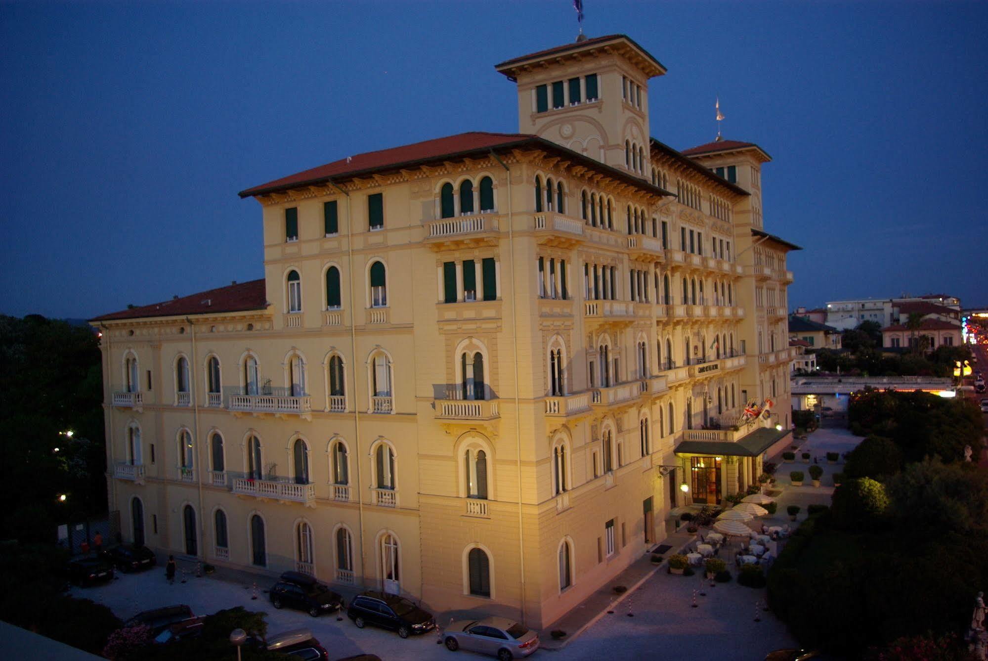 Hotel Grand Royal 4*