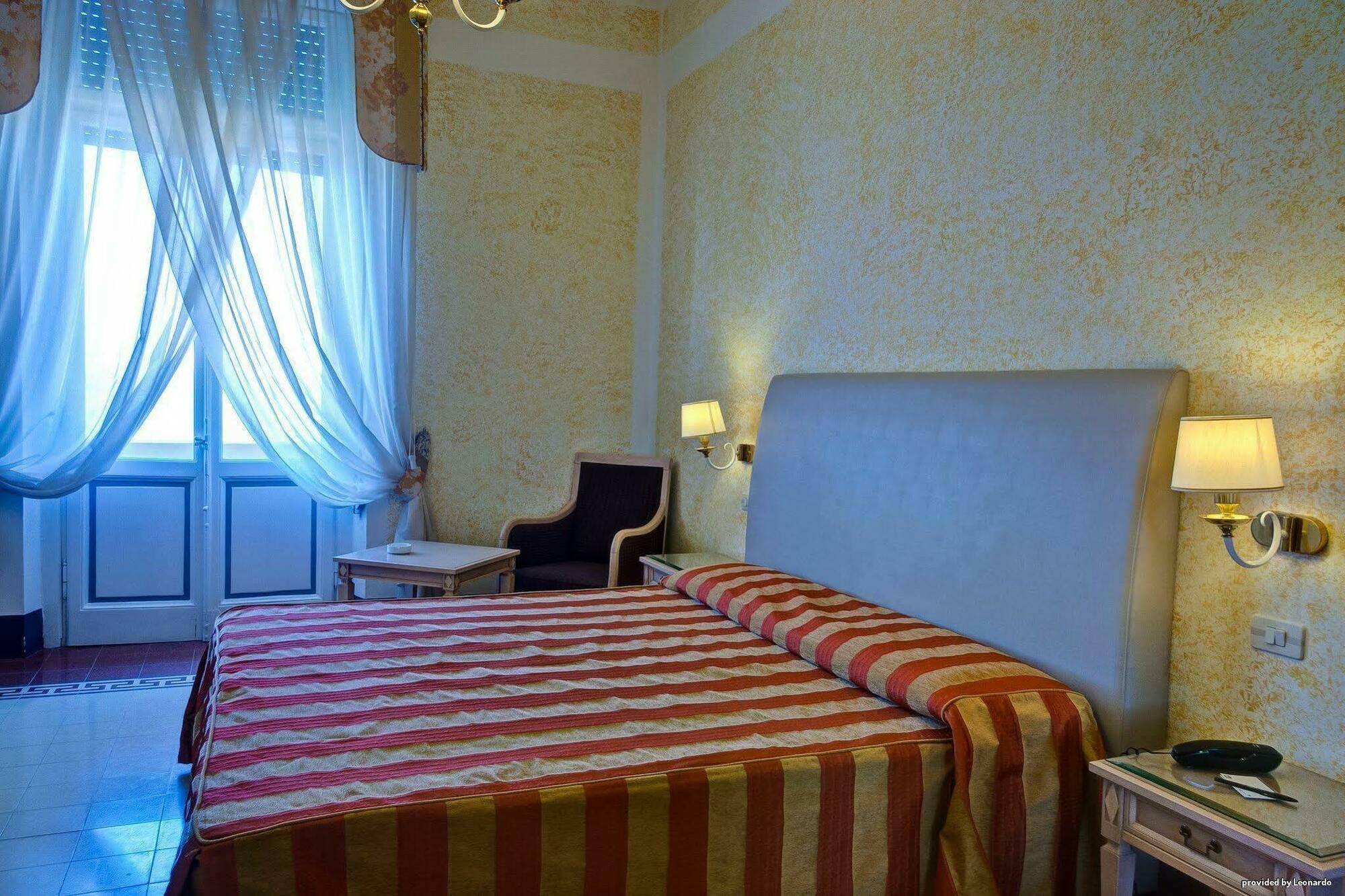 Grand Royal 4* Viareggio